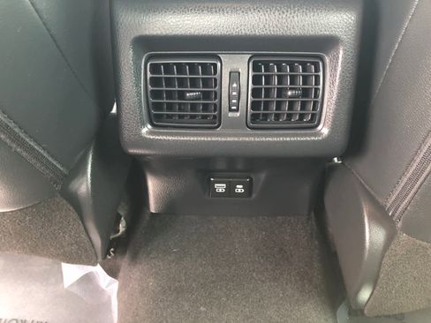 Certified 2025 Toyota Camry SE image 16