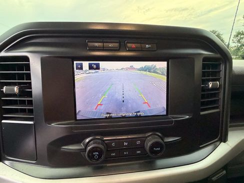 Used 2022 Ford F150 XL RWD image 29