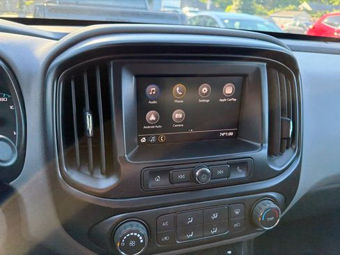 Certified 2022 Chevrolet Colorado W/T w/ Custom Special Edition AWD/4WD image 9