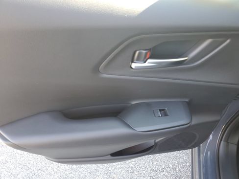 New 2026 Toyota Prius Plug-In Hybrid FWD image 15