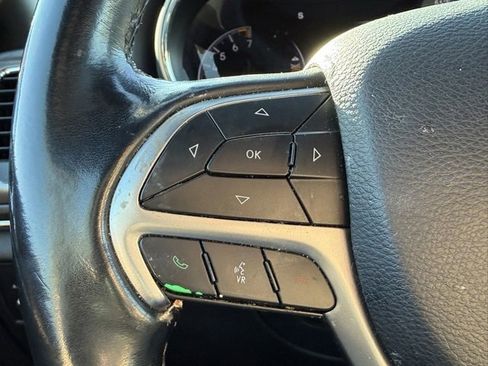 Used 2021 Jeep Grand Cherokee Limited image 15