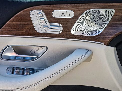 New 2026 Mercedes-Benz GLS 450 4MATIC image 12