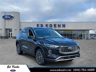 New 2025 Ford Escape SE