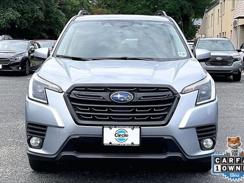 Certified 2023 Subaru Forester Premium AWD/4WD image 3