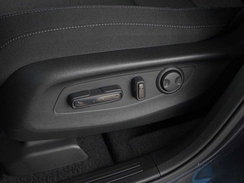 Used 2026 Honda CR-V EX image 12