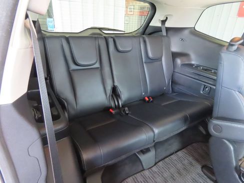 Used 2022 Subaru Ascent Limited AWD/4WD image 28
