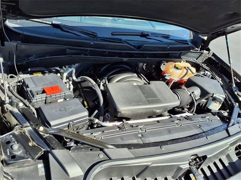 Used 2022 GMC Yukon XL Denali w/ Denali Premium Package image 40