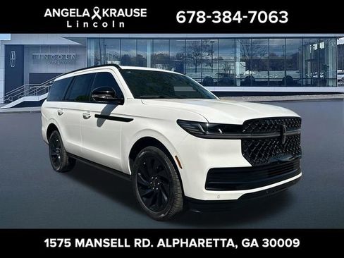New 2026 Lincoln Navigator Reserve AWD/4WD image 1