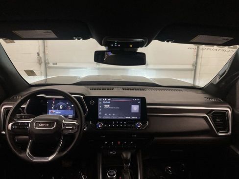 Used 2023 GMC Canyon Elevation image 14