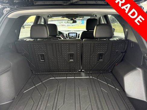 Used 2024 Chevrolet Equinox Premier image 5
