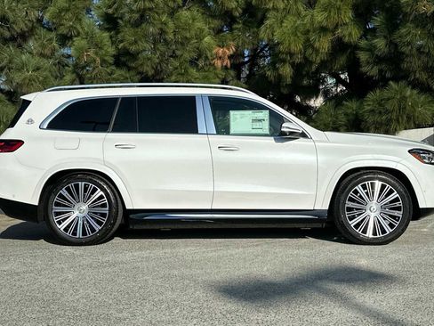 New 2026 Mercedes-Benz Maybach GLS 600 4MATIC image 3