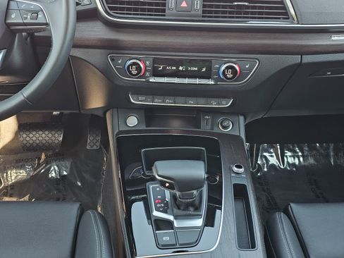 Used 2024 Audi Q5 2.0T Premium Plus image 28