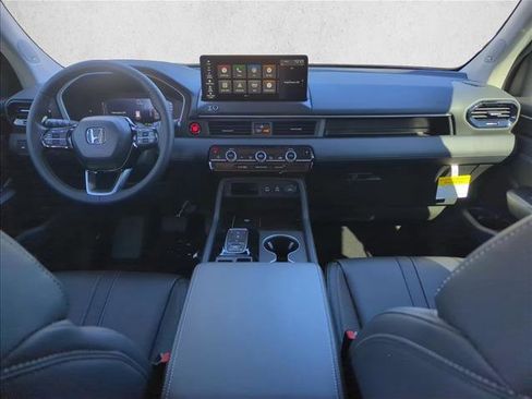 New 2026 Honda Pilot Touring image 18