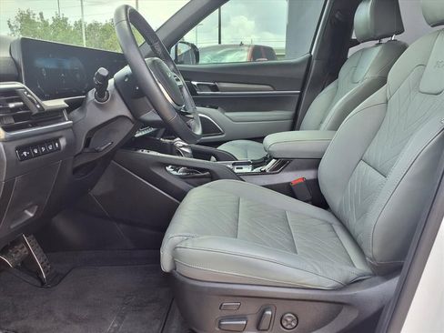 Used 2024 Kia Telluride SX Prestige X-Pro image 11
