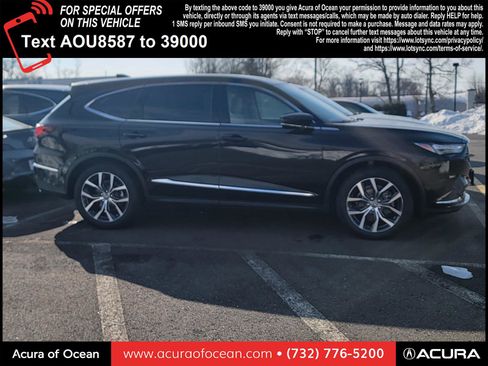 Used 2023 Acura MDX SH-AWD w/ Technology Package image 4