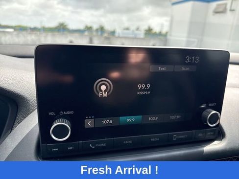 Used 2023 Honda HR-V Sport image 6