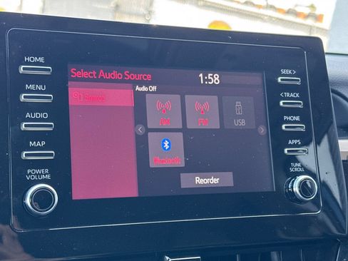 Used 2021 Toyota Camry SE FWD image 23