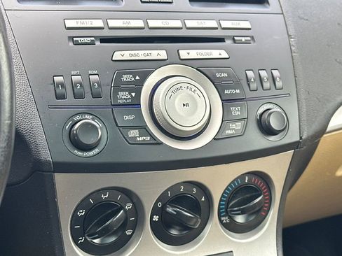 Used 2010 MAZDA MAZDA3 s Sport image 19