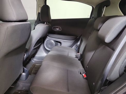 Used 2016 Honda HR-V EX image 22
