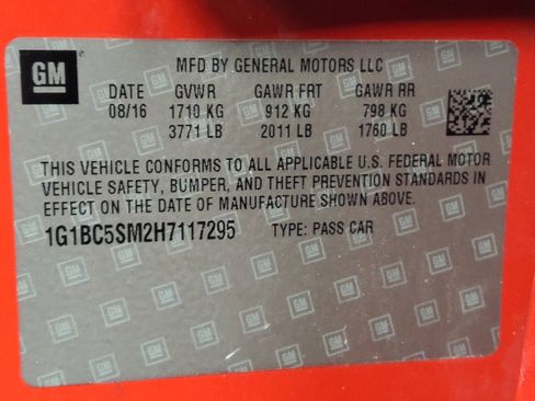 Used 2017 Chevrolet Cruze LS FWD image 33