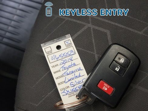 Used 2018 Toyota Tacoma TRD Sport image 34