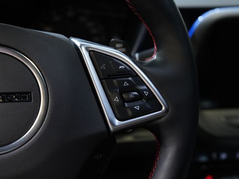 Used 2020 Chevrolet Camaro ZL1 RWD image 37