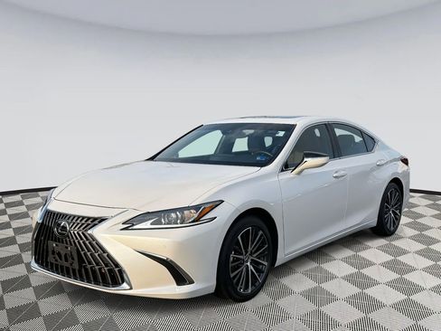 Used 2025 Lexus ES 350 Premium image 5