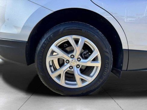 Used 2019 Chevrolet Equinox LT FWD image 55