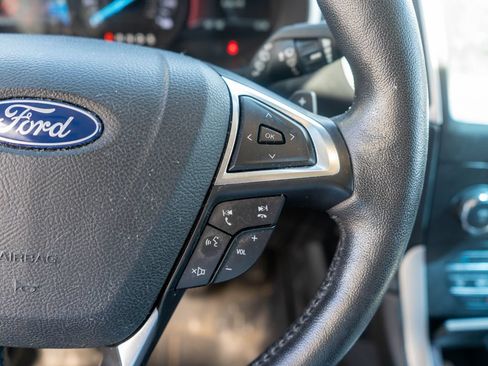 Used 2019 Ford Edge SEL w/ Equipment Group 201A AWD/4WD image 18