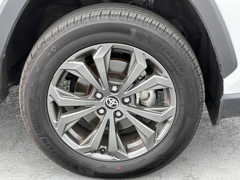 Used 2025 Toyota RAV4 XLE Premium AWD/4WD image 14