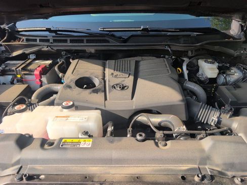 Used 2025 Toyota Tundra 1794 Edition AWD/4WD image 13