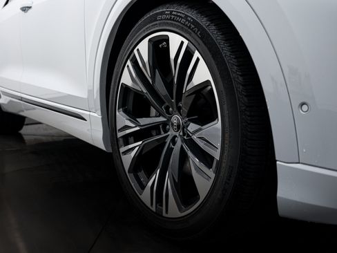 New 2026 Audi Q8 Prestige AWD/4WD image 23
