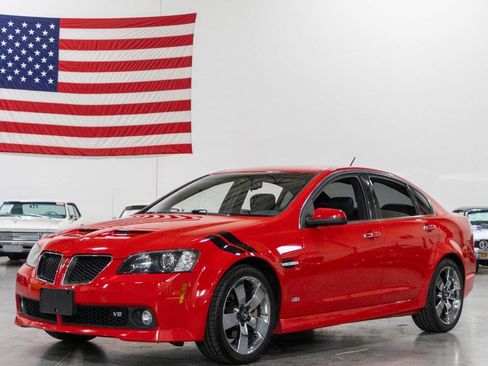 Used 2009 Pontiac G8 GT w/ Premium Package RWD image 3