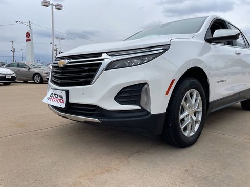 Used 2024 Chevrolet Equinox LT AWD/4WD image 14