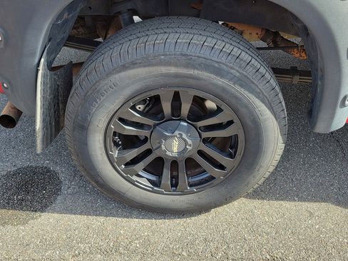 Used 2010 Toyota Tundra 2WD Double Cab image 33