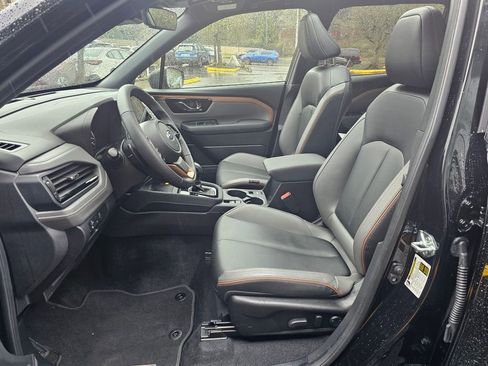 Used 2025 Subaru Forester Sport image 20