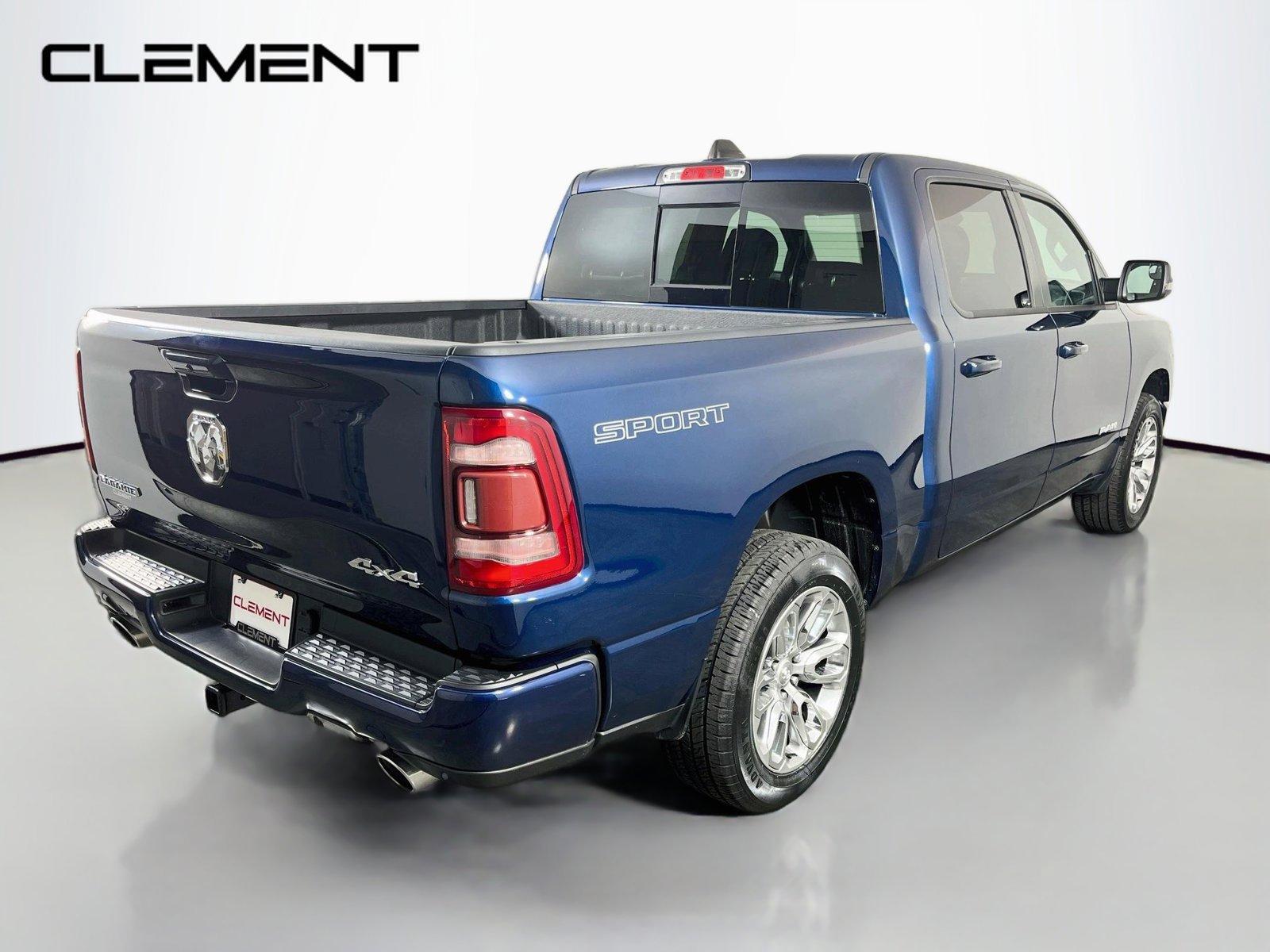 Used 2023 RAM 1500 Laramie AWD/4WD image 6