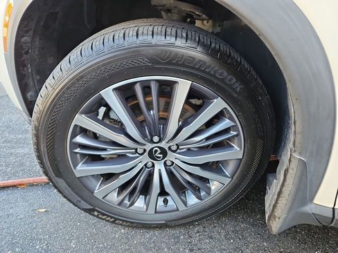 Used 2022 INFINITI QX60 Luxe w/ Cargo Package image 50