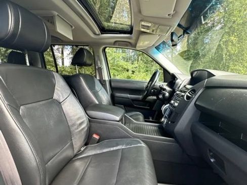 Used 2012 Honda Pilot Touring image 22
