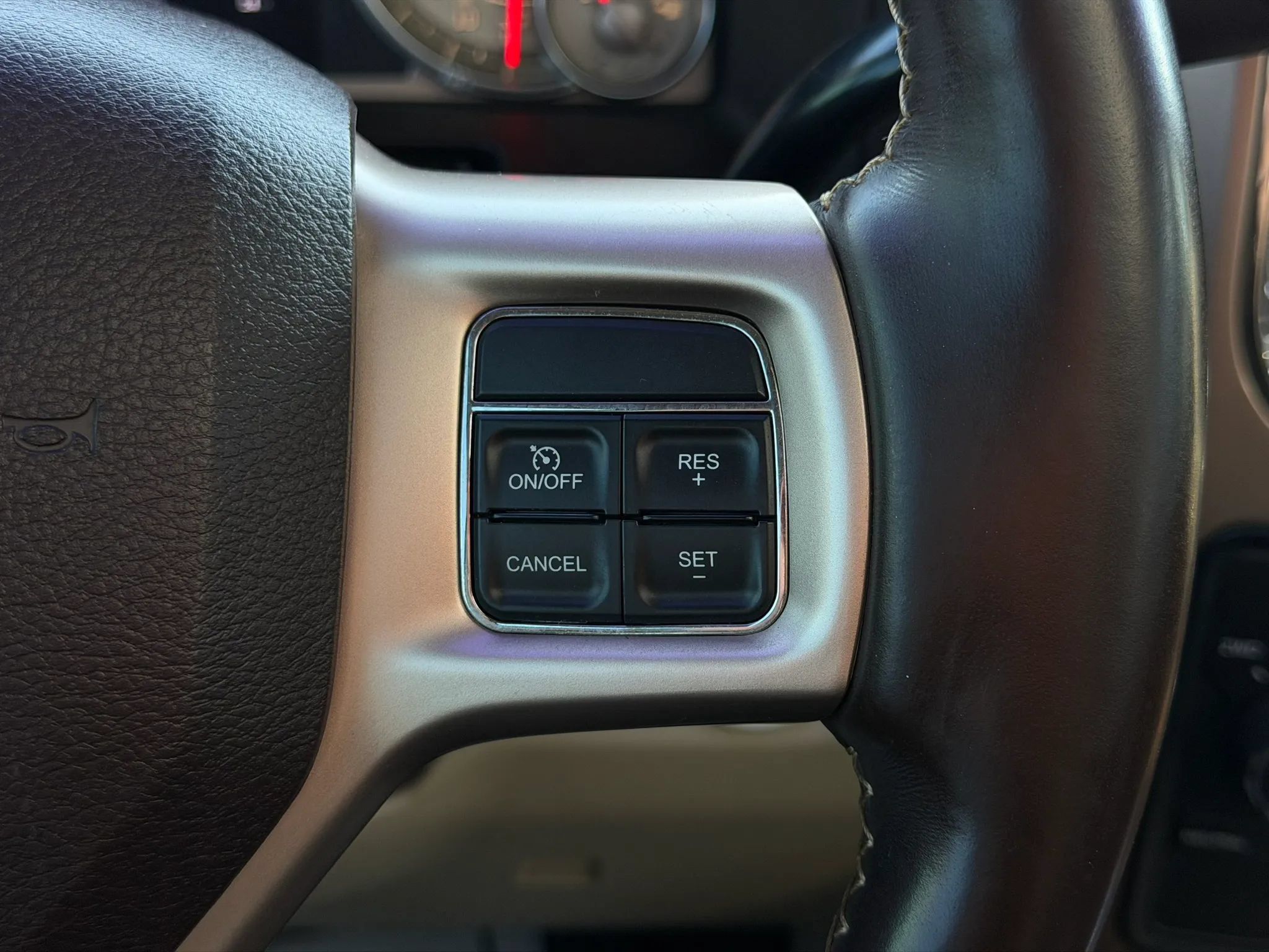 Used 2014 RAM 3500 Laramie Longhorn AWD/4WD image 38
