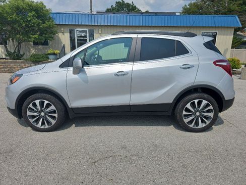 Used 2022 Buick Encore Preferred w/ Safety Package AWD/4WD image 5