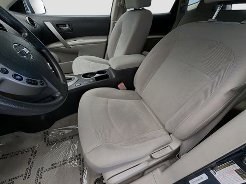 Used 2015 Nissan Rogue S w/ Convenience Package image 11