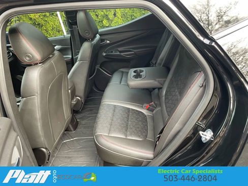 Used 2023 Chevrolet Bolt EUV Premier w/ Sun & Sound Package image 36