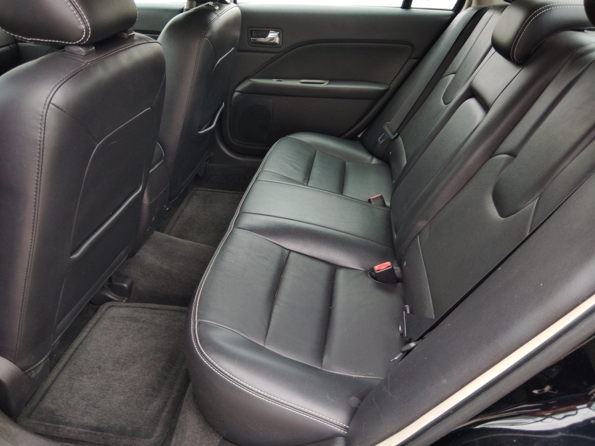 Used 2012 Ford Fusion SEL FWD image 24