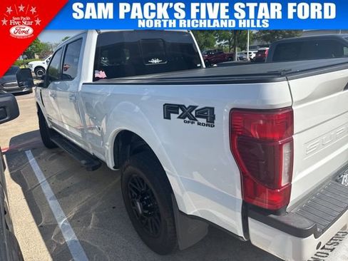 Used 2022 Ford F250 Lariat w/ Black Appearance Package image 7