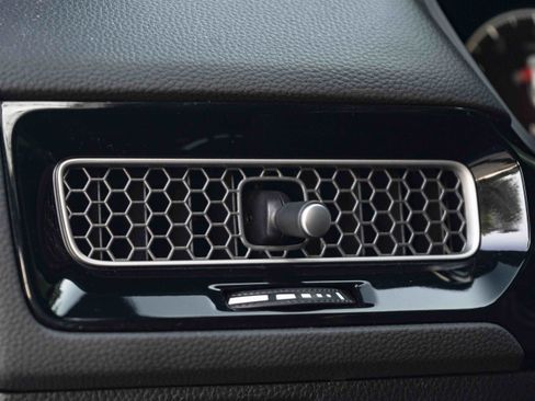 Used 2023 Honda Civic Sport image 39