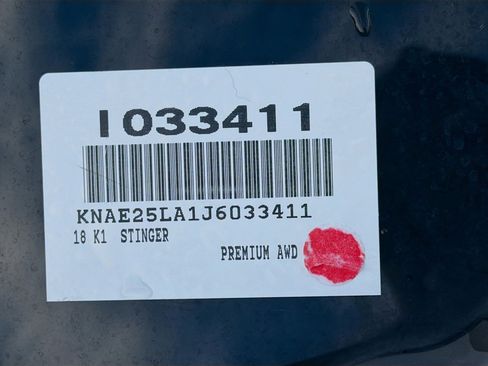 Used 2018 Kia Stinger Premium image 38