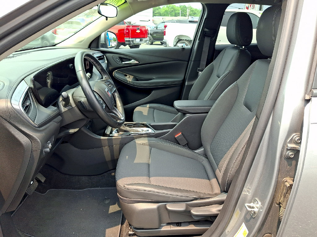Used 2024 Buick Encore GX Preferred AWD/4WD image 16