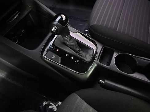 Used 2017 Kia Forte S w/ S Technology Package FWD image 32