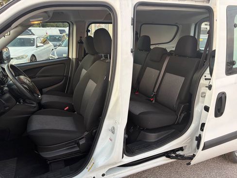 Used 2022 RAM ProMaster City Wagon image 10